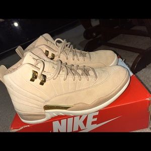 Jordan 12’s